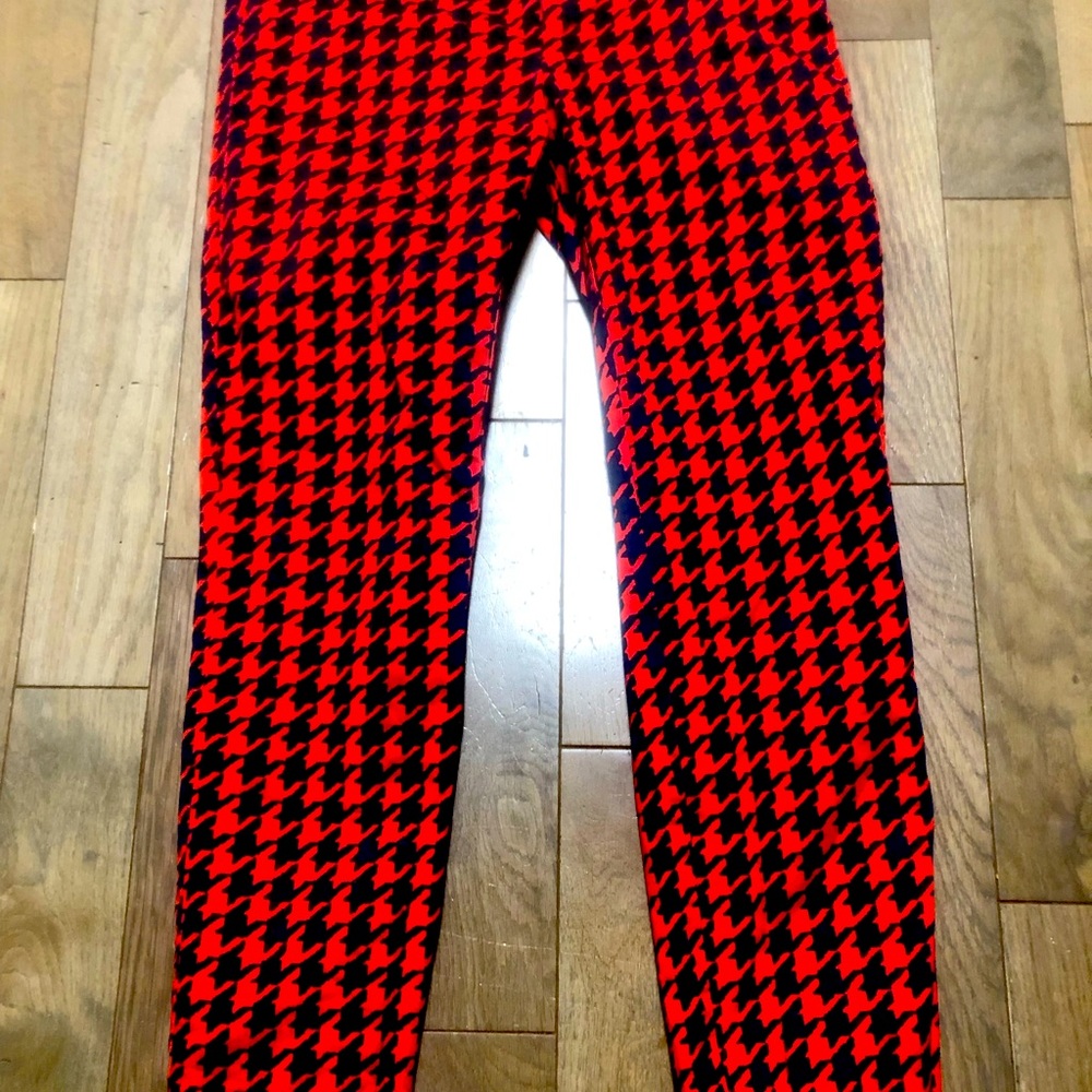 GAP  size 2 slim cropped pants with stretch